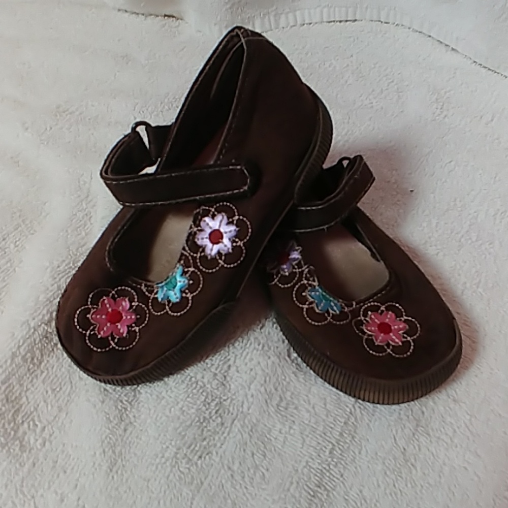 3/$15 Smartfit Toddler Girl Brown Flower Flats - Picture 1 of 8
